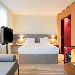https://suite-novotel-cannes-centre.fr-provencehotel.com